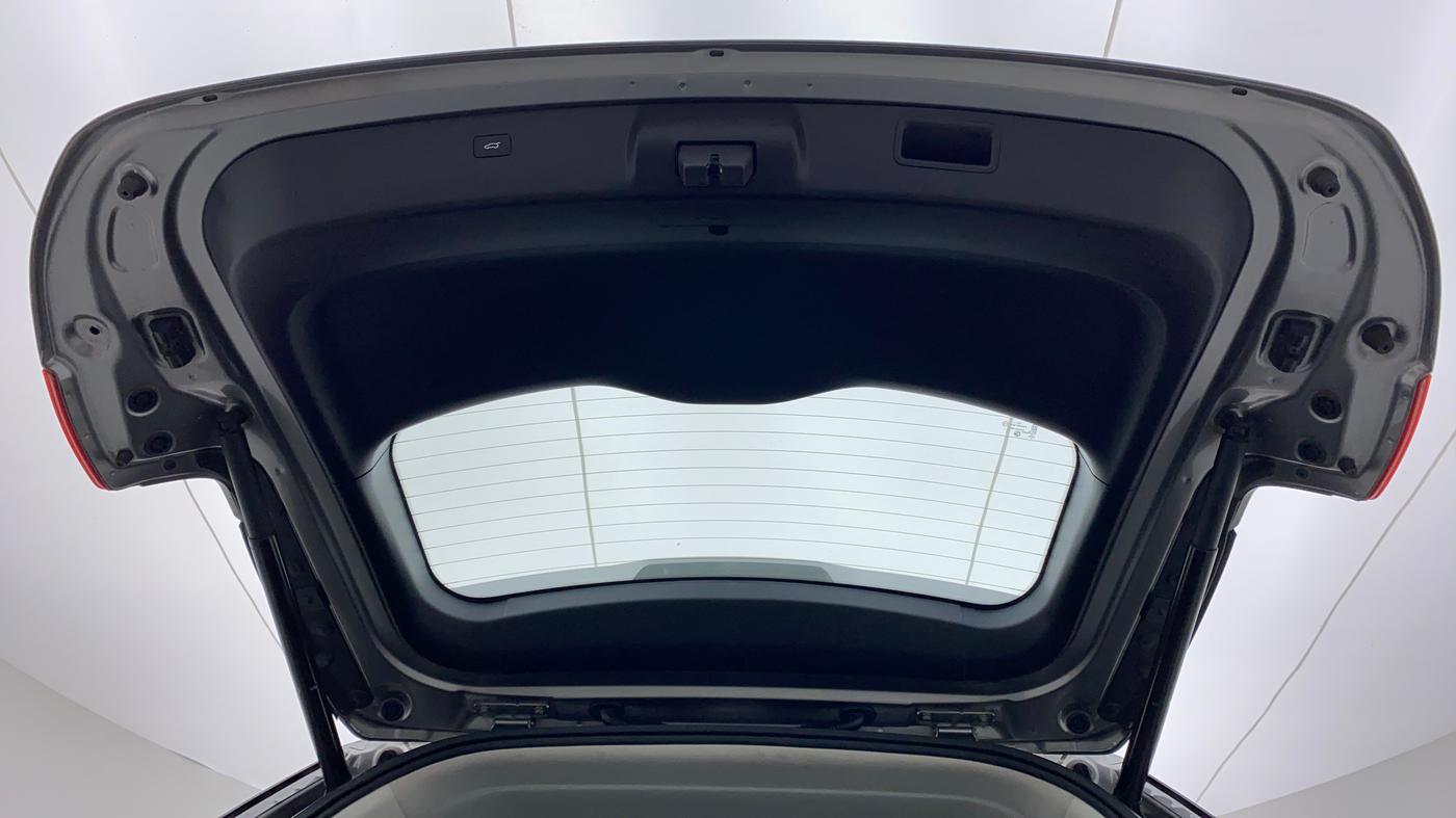 2020 MG HECTOR SHARP DCT PETROL, Petrol, Automatic, 39,940 km, Boot Door Open