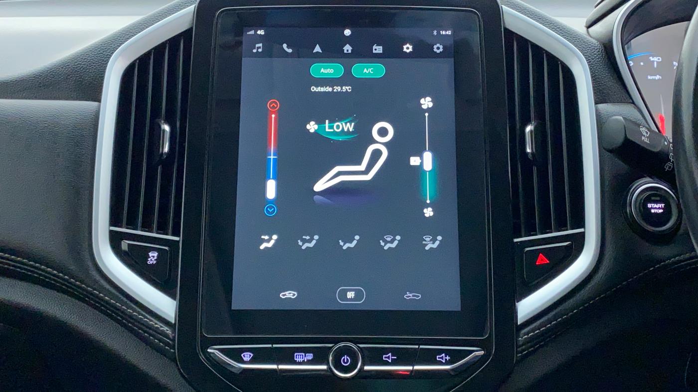 2020 MG HECTOR SHARP DCT PETROL, Petrol, Automatic, 39,940 km, Automatic Climate Control