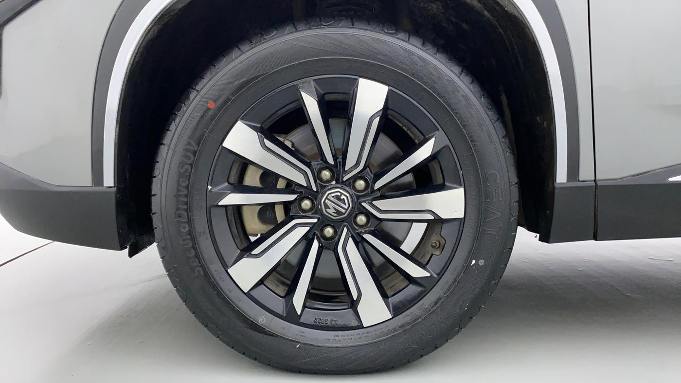 2020 MG HECTOR SHARP DCT PETROL, Petrol, Automatic, 39,940 km, Left Front Wheel