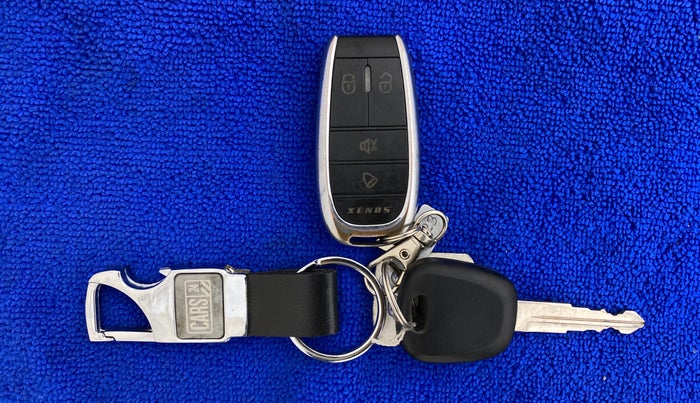 2019 Maruti Celerio VXI CNG D, CNG, Manual, 93,348 km, Key Close Up