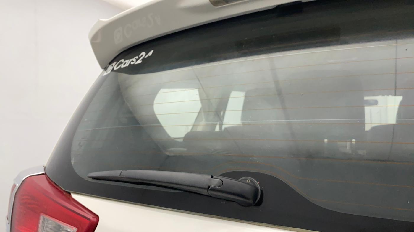 2020 Toyota Innova Crysta 2.8 ZX AT 7 STR, Diesel, Automatic, 1,04,761 km, Rear Wiper