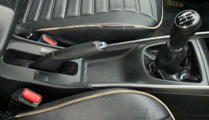 2019 Maruti Baleno DELTA PETROL 1.2, Petrol, Manual, 93,378 km, Gear Lever