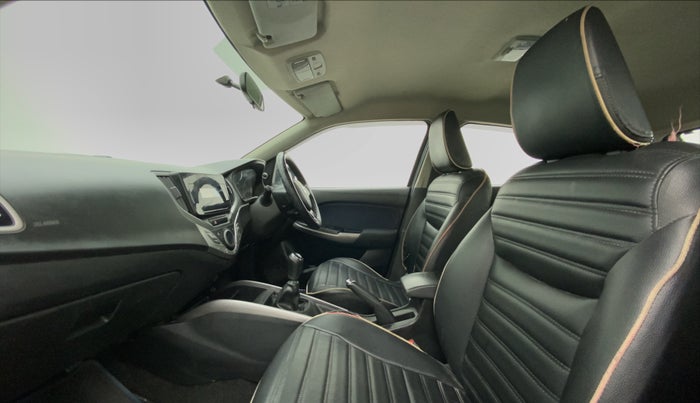 2019 Maruti Baleno DELTA PETROL 1.2, Petrol, Manual, 93,378 km, Right Side Front Door Cabin