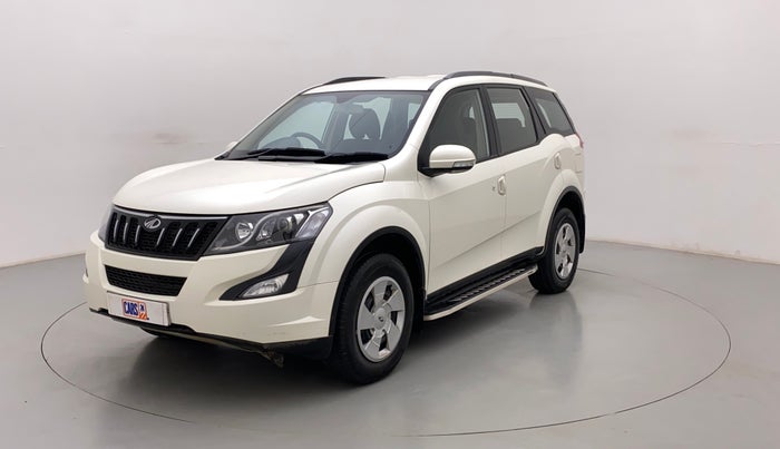 2016 Mahindra XUV500 W6 AT, Diesel, Automatic, 18,569 km, Left Front Diagonal