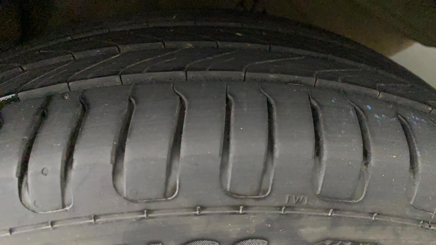 2019 Honda BR-V 1.5L I-VTEC S, Petrol, Manual, 94,104 km, Left Rear Tyre Tread