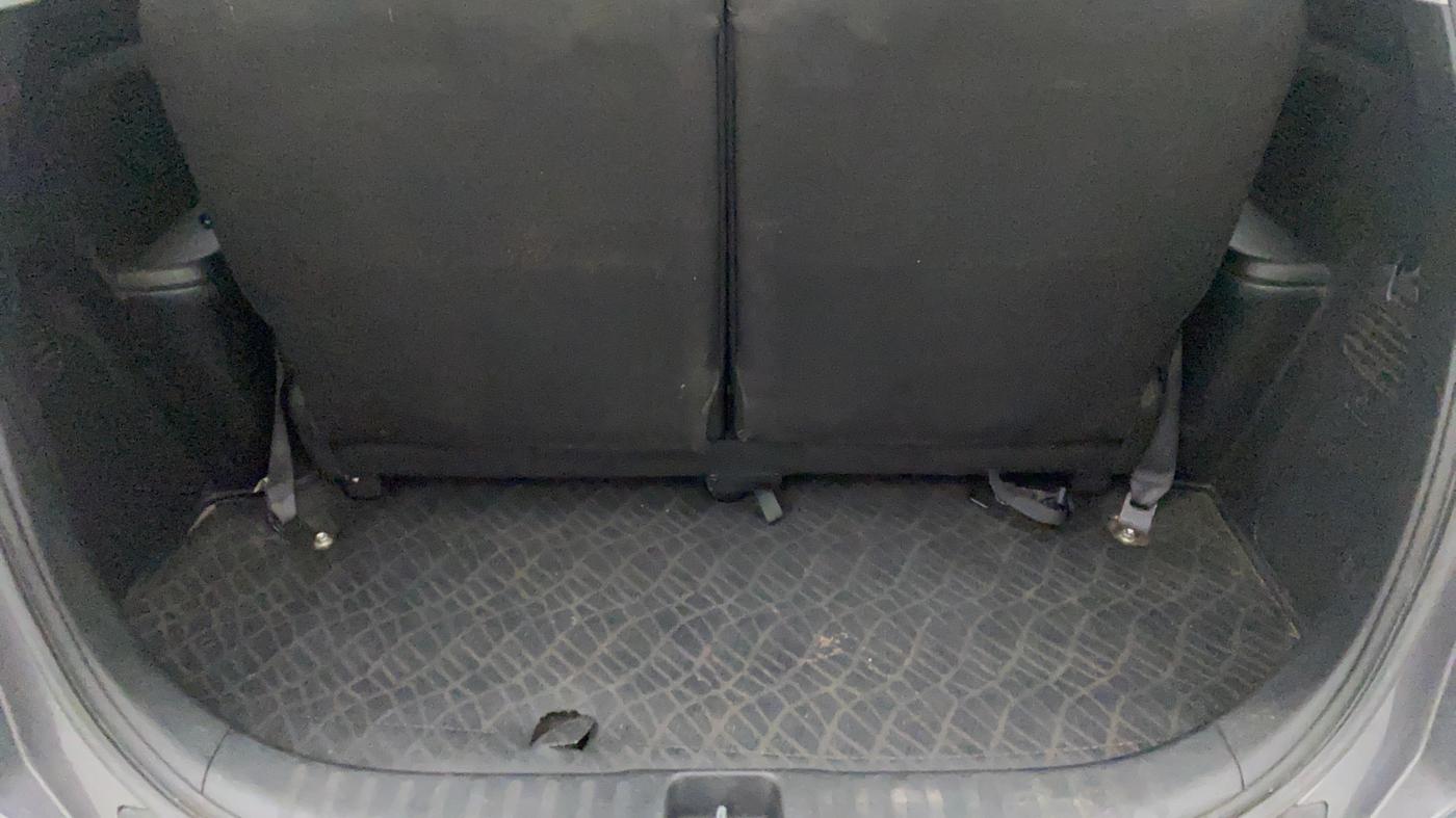 2019 Honda BR-V 1.5L I-VTEC S, Petrol, Manual, 94,104 km, Boot Inside