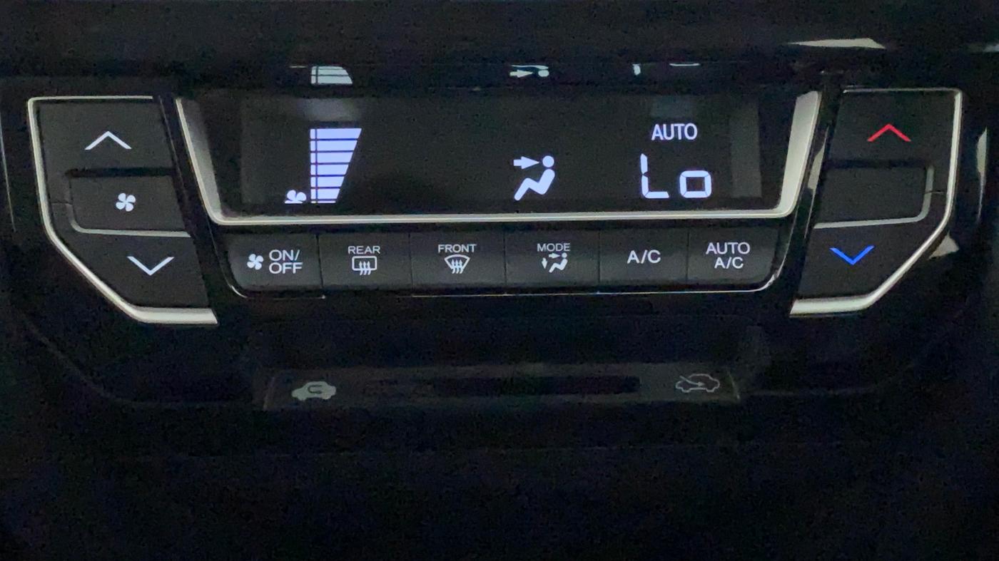 2019 Honda BR-V 1.5L I-VTEC S, Petrol, Manual, 94,104 km, Automatic Climate Control