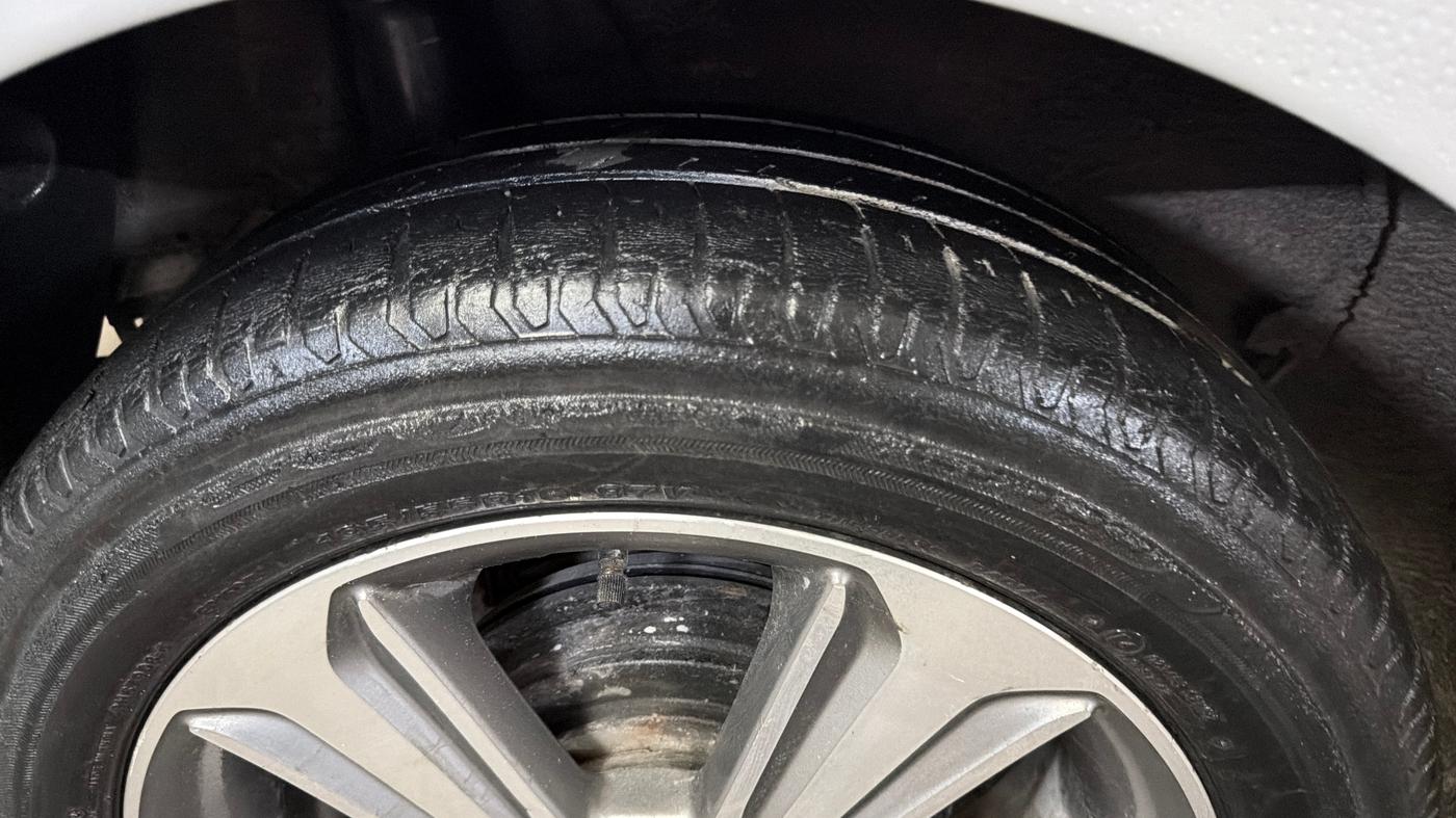 2018 Hyundai Verna 1.6 VTVT SX (O) AT, Petrol, Automatic, 77,987 km, Right Rear Tyre Tread