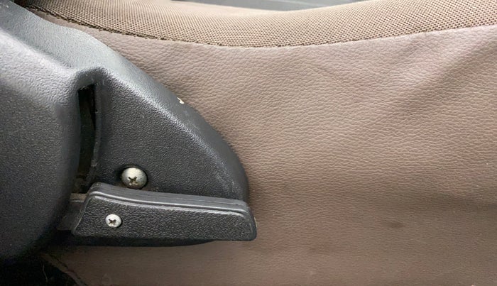 2012 Maruti Alto 800 LXI, Petrol, Manual, 55,107 km, Driver Side Adjustment Panel