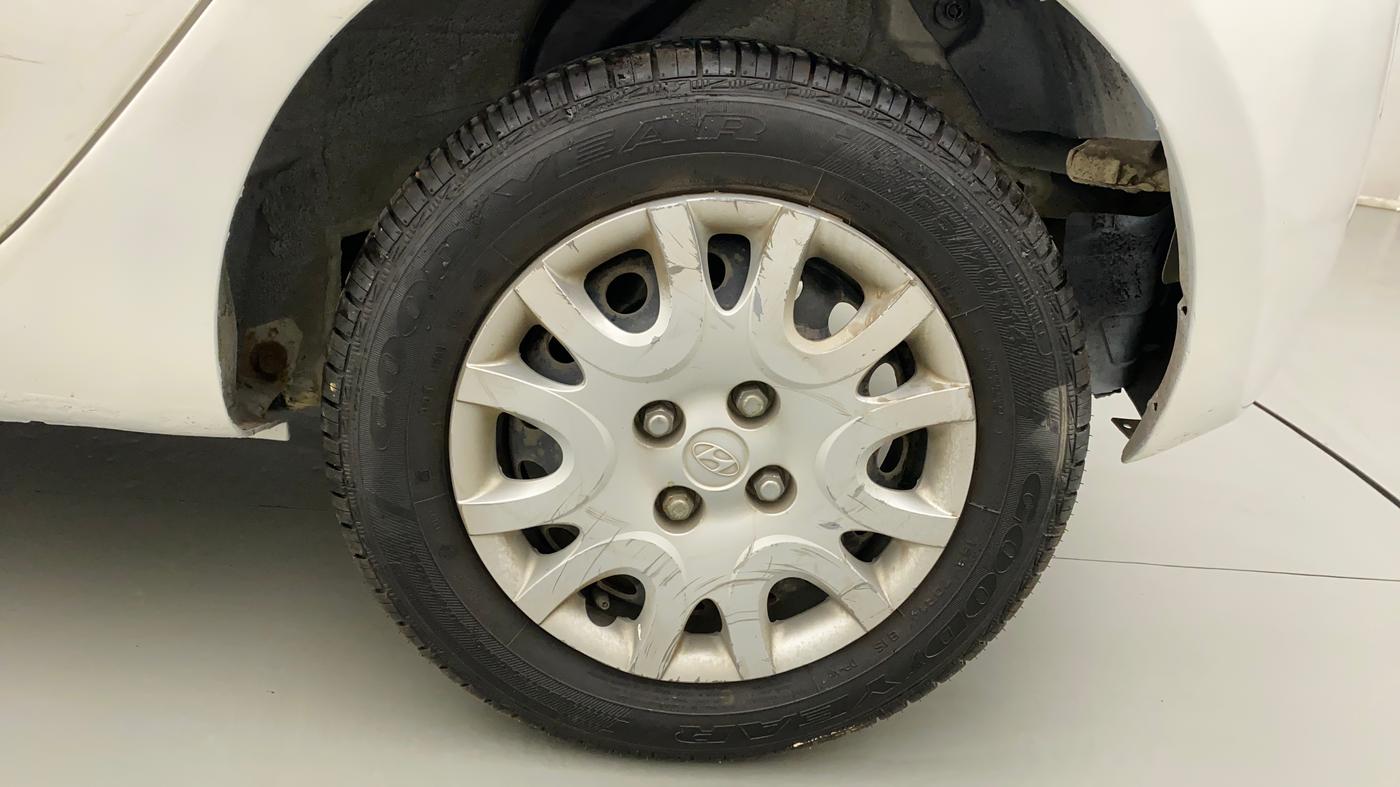 2011 Hyundai i20 MAGNA (O) 1.2, Petrol, Manual, 43,807 km, Left Rear Wheel