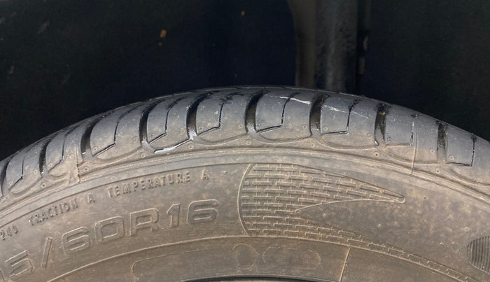 2014 Ford Ecosport TITANIUM 1.5L PETROL, Petrol, Manual, 98,936 km, Left Rear Tyre Tread