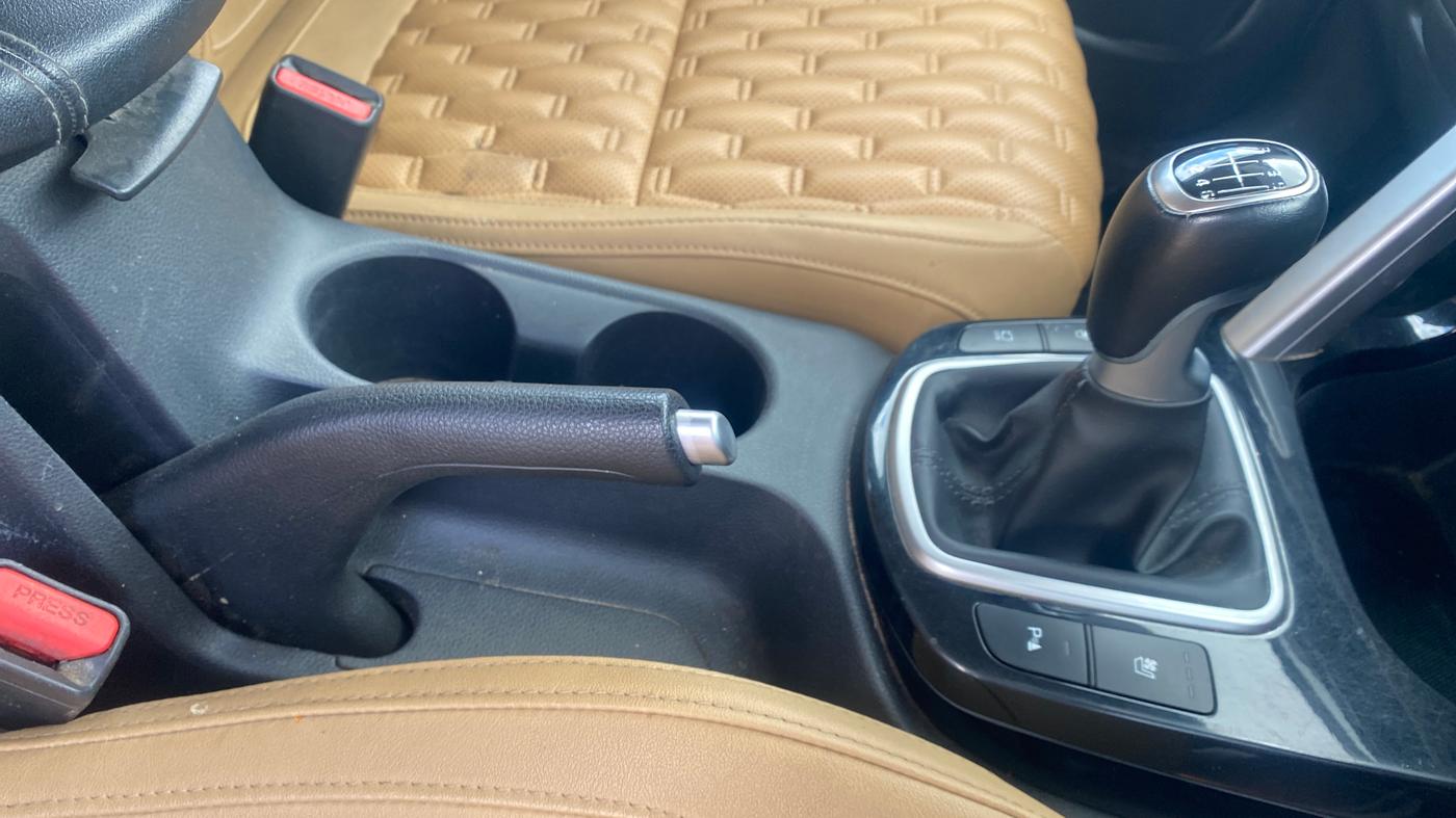 2023 KIA SELTOS  HTX PLUS 1.5 DIESEL IMT DUAL TONE, Diesel, Manual, 78,022 km, Gear Lever