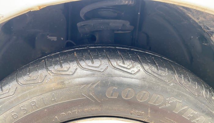 2021 Tata TIGOR XE PETROL, Petrol, Manual, 31,708 km, Left Front Tyre Tread