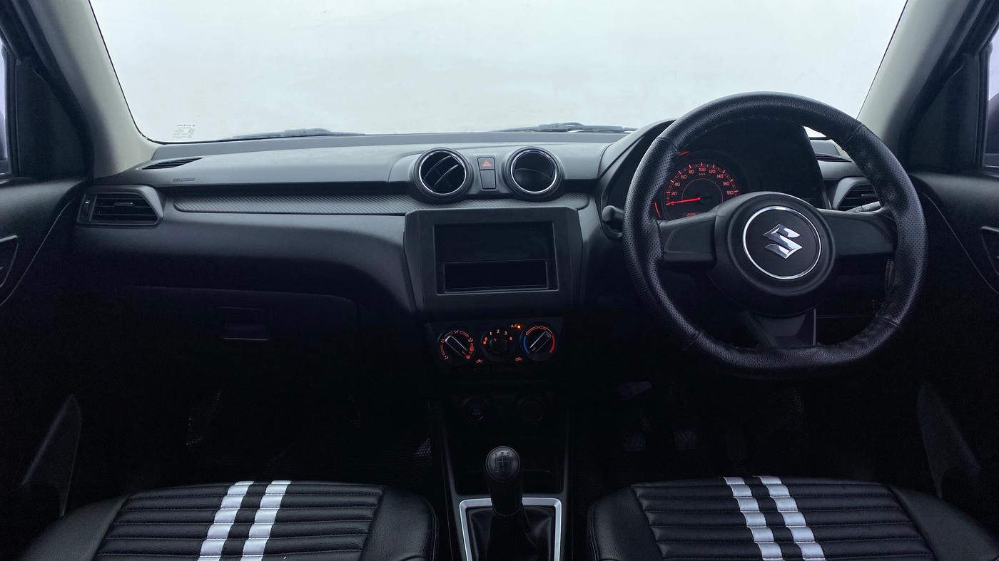 2020 Maruti Swift LXI D, Petrol, Manual, 12,463 km, Dashboard