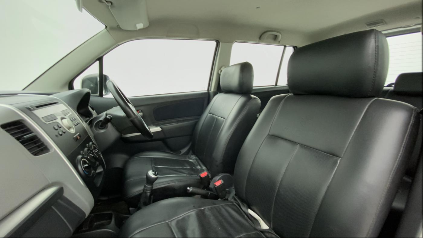 2012 Maruti Wagon R 1.0 VXI, Petrol, Manual, 47,841 km, Right Side Front Door Cabin
