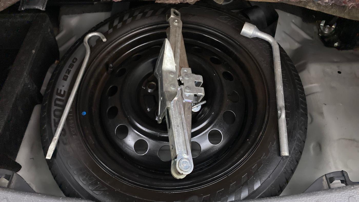 2012 Maruti Wagon R 1.0 VXI, Petrol, Manual, 47,841 km, Spare Tyre