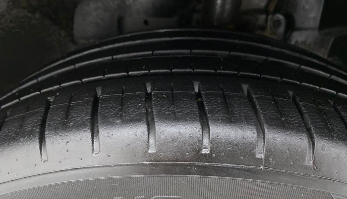 2018 Ford Ecosport TITANIUM + 1.5L PETROL AT, Petrol, Automatic, 49,360 km, Left Front Tyre Tread