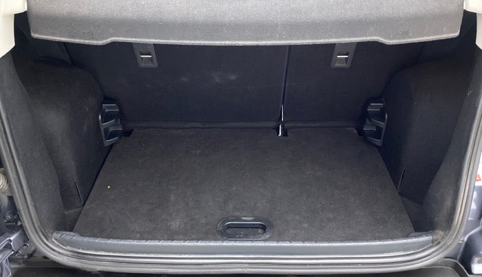 2018 Ford Ecosport TITANIUM + 1.5L PETROL AT, Petrol, Automatic, 49,360 km, Boot Inside