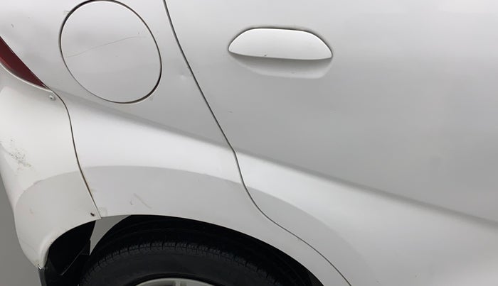 2016 Datsun Redi Go T, Petrol, Manual, 50,749 km, Right quarter panel - Minor scratches