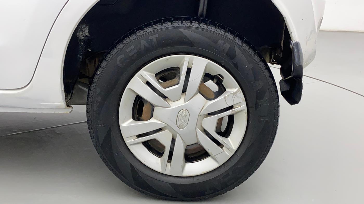 2016 Datsun Redi Go T, Petrol, Manual, 50,749 km, Left Rear Wheel