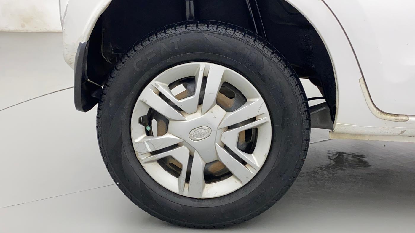 2016 Datsun Redi Go T, Petrol, Manual, 50,749 km, Right Rear Wheel