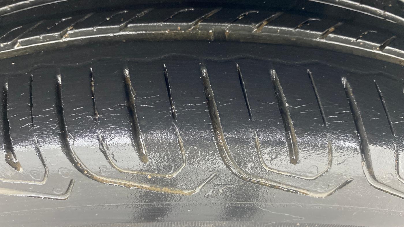 2022 Tata Tiago XZ PLUS CNG, CNG, Manual, 59,415 km, Left Rear Tyre Tread