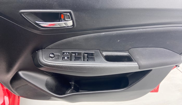 2018 Maruti Swift VXI AMT, Petrol, Automatic, 33,616 km, Driver Side Door Panels Control