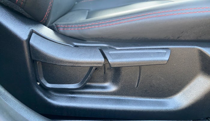 2023 Hyundai Verna SX 1.5 Turbo Petrol MT, Petrol, Manual, 24,627 km, Driver Side Adjustment Panel