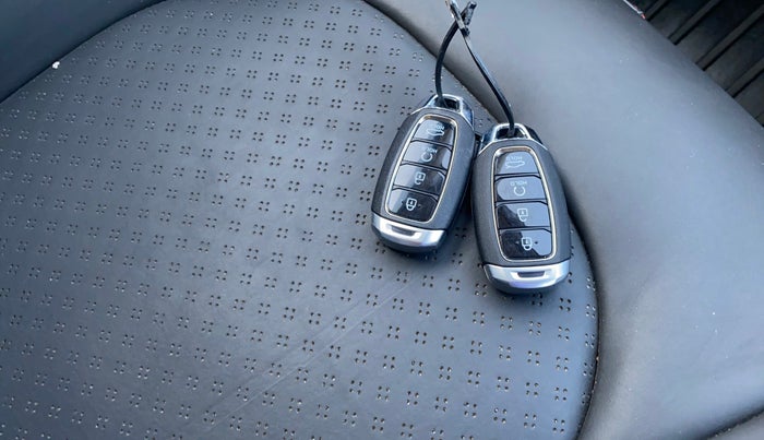 2023 Hyundai Verna SX 1.5 Turbo Petrol MT, Petrol, Manual, 24,627 km, Key Close Up