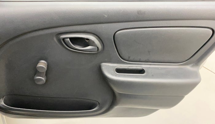 2012 Maruti Alto LXI, Petrol, Manual, 62,334 km, Driver Side Door Panels Control