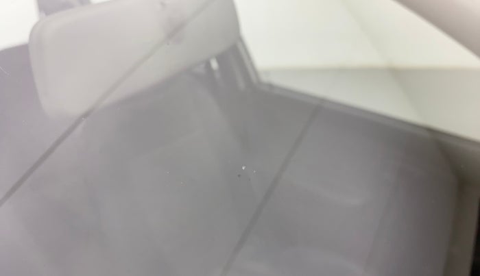 2012 Maruti Alto LXI, Petrol, Manual, 62,334 km, Front windshield - Minor spot on windshield