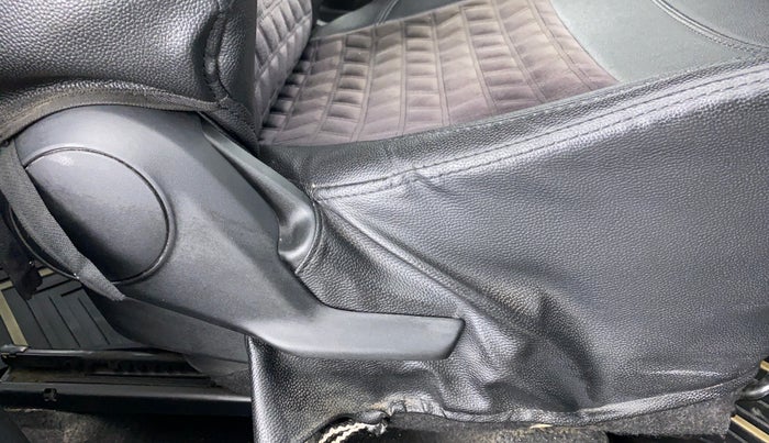 2018 Maruti IGNIS DELTA 1.2 K12 AMT, Petrol, Automatic, 44,650 km, Driver Side Adjustment Panel