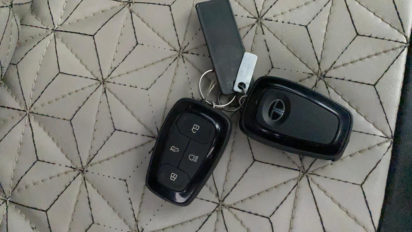 2021 Tata TIGOR XZ PLUS PETROL, Petrol, Manual, 62,930 km, Key Close Up