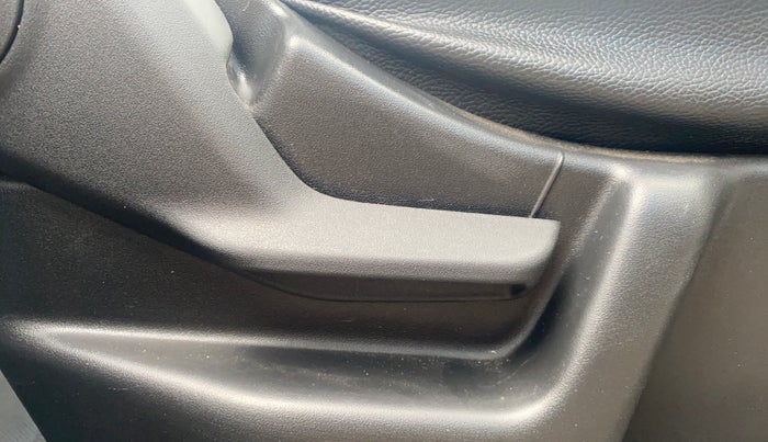 2023 Maruti New Wagon-R ZXI PLUS 1.2 AMT, Petrol, Automatic, 30,617 km, Driver Side Adjustment Panel