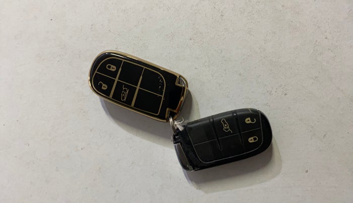 2022 Jeep MERIDIAN LIMITED (O) 4X4 AT, Diesel, Automatic, 36,602 km, Key Close Up