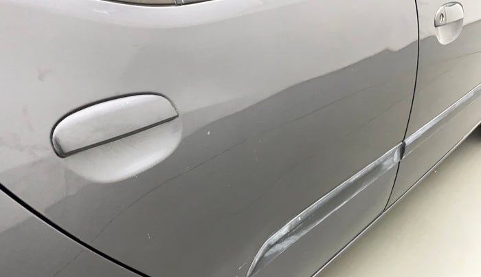 2011 Hyundai i10 MAGNA 1.2, Petrol, Manual, 31,584 km, Right rear door - Slightly dented