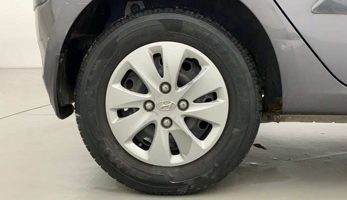 2011 Hyundai i10 MAGNA 1.2, Petrol, Manual, 31,584 km, Right Rear Wheel
