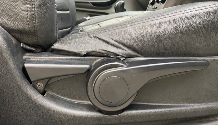2017 Tata Tiago XZ PETROL, Petrol, Manual, 92,746 km, Driver Side Adjustment Panel