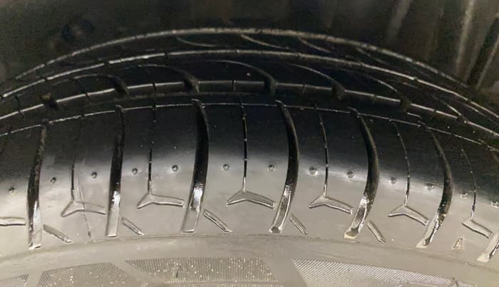 2017 Tata Tiago XZ PETROL, Petrol, Manual, 92,746 km, Left Rear Tyre Tread