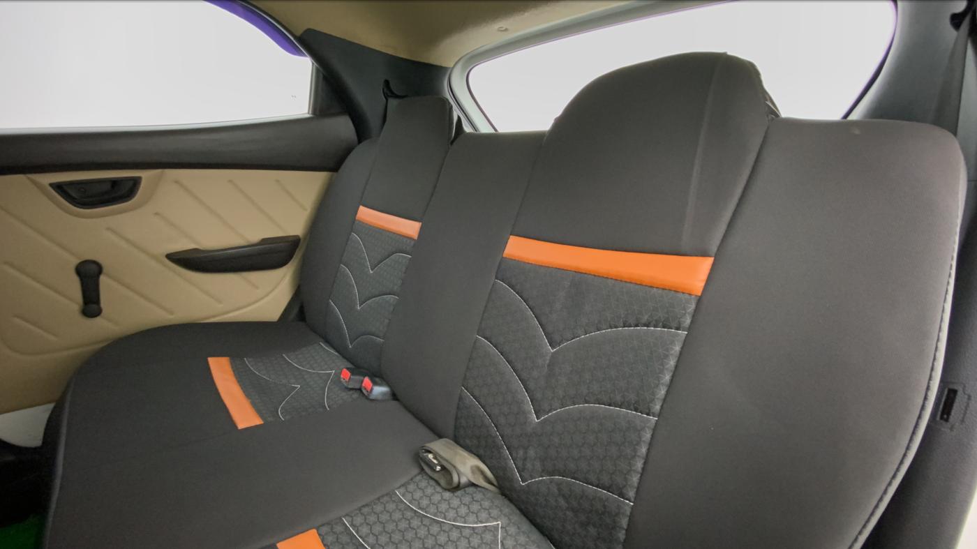 2018 Hyundai Eon ERA PLUS, Petrol, Manual, 45,926 km, Right Side Rear Door Cabin