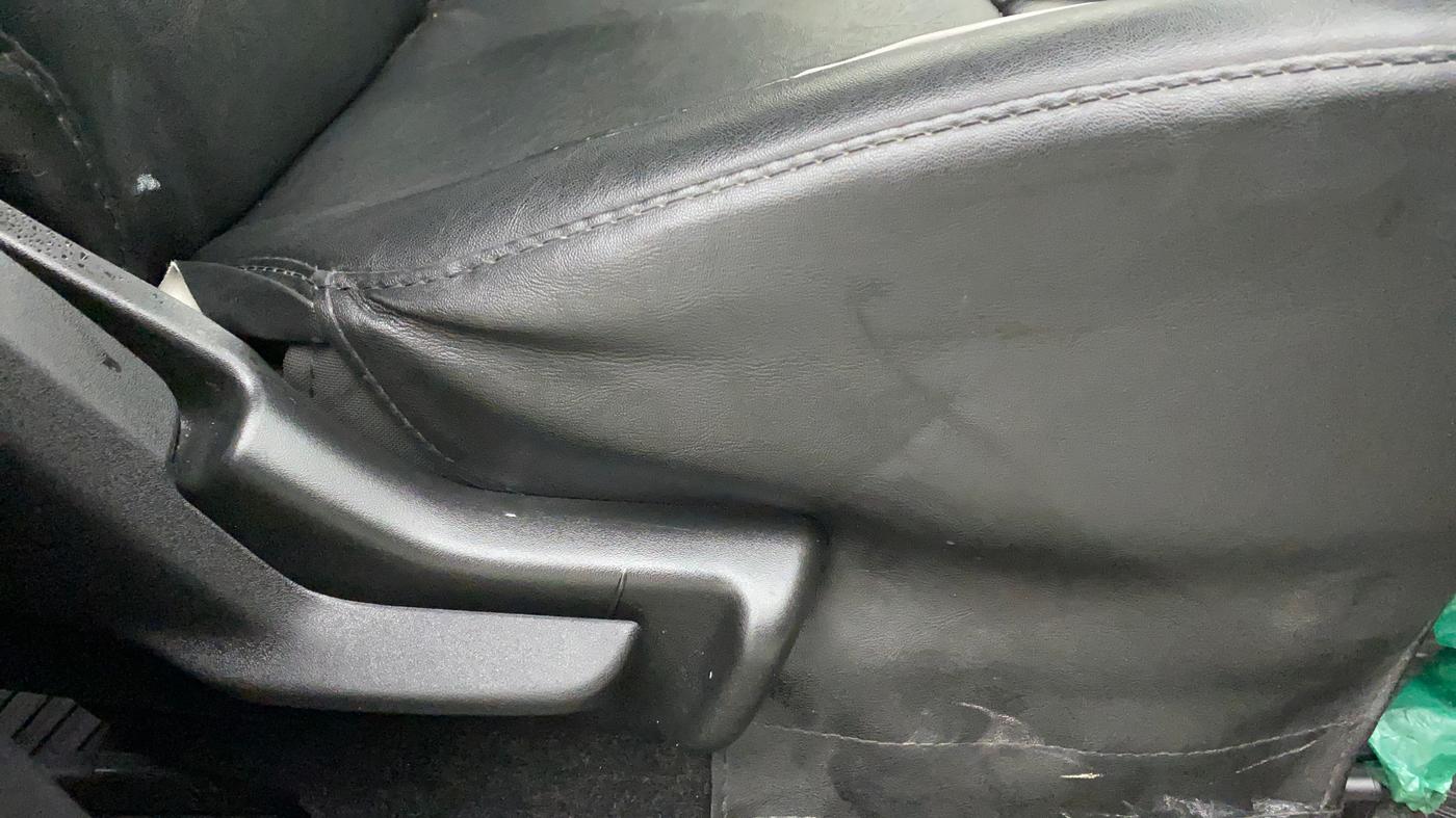 2022 Maruti Celerio VXI, Petrol, Manual, 33,515 km, Driver Side Adjustment Panel