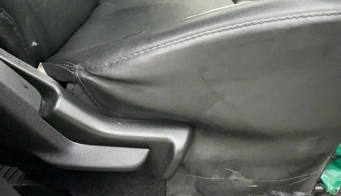 2022 Maruti Celerio VXI, Petrol, Manual, 33,515 km, Driver Side Adjustment Panel