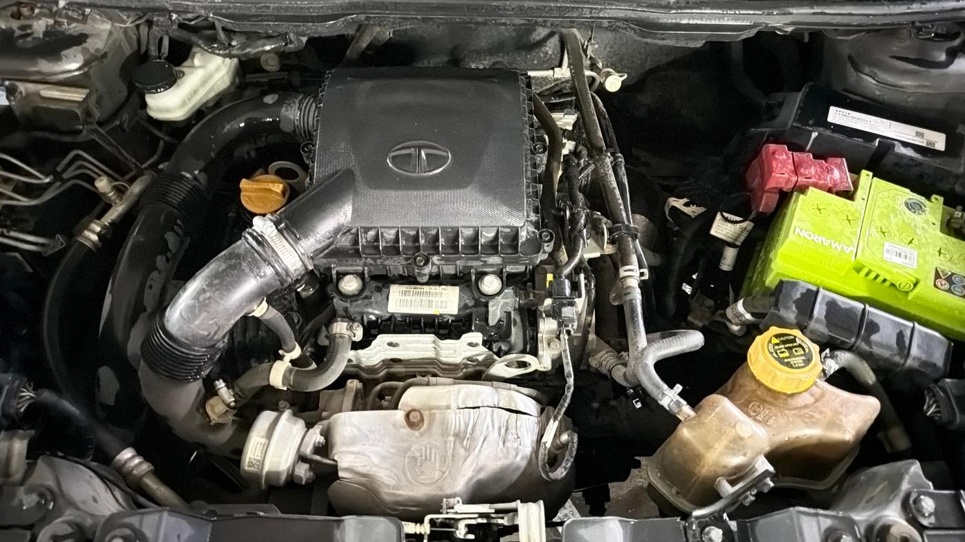 2020 Tata NEXON XZ PLUS PETROL, Petrol, Manual, 78,073 km, Engine View