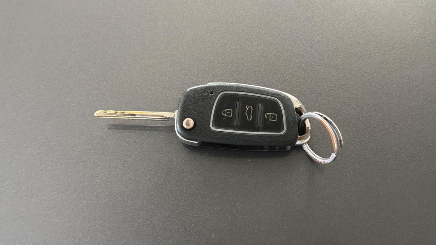 2016 Hyundai Elite i20 MAGNA 1.2, Petrol, Manual, 75,629 km, Key Close Up
