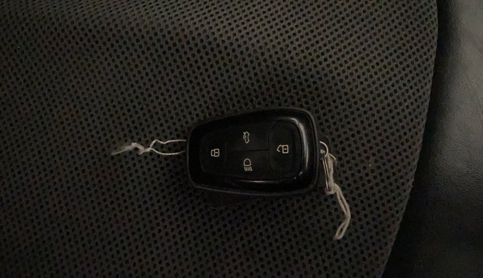 2019 Tata NEXON XZA PLUS PETROL, Petrol, Automatic, 46,291 km, Key Close Up