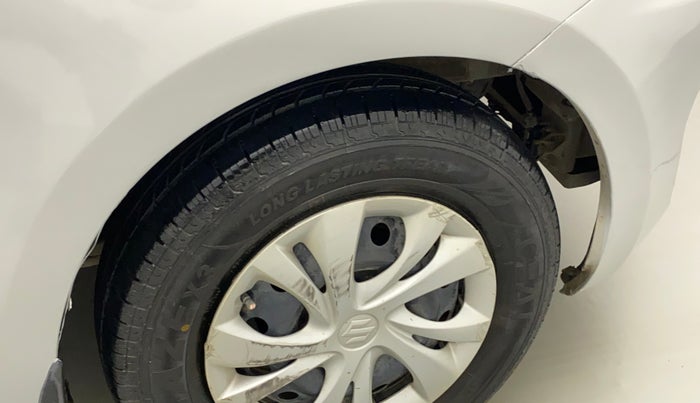 2018 Maruti Swift VXI, Petrol, Manual, 80,505 km, Right fender - Lining loose
