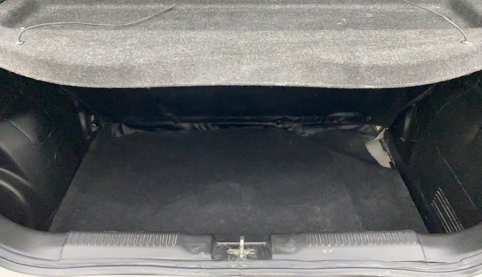 2018 Maruti Swift VXI, Petrol, Manual, 80,505 km, Boot Inside