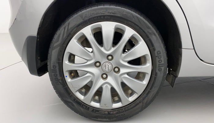 2016 Maruti Baleno ZETA PETROL 1.2, Petrol, Manual, 48,099 km, Right Rear Wheel
