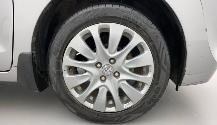2016 Maruti Baleno ZETA PETROL 1.2, Petrol, Manual, 48,099 km, Right Front Wheel
