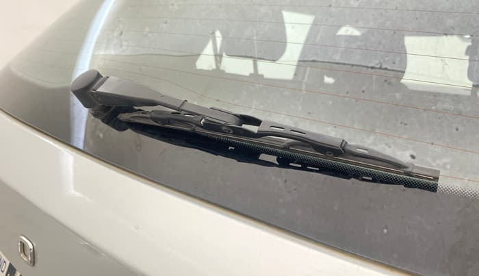 2022 Skoda KUSHAQ AMBITION 1.0L TSI AT, Petrol, Automatic, 19,468 km, Rear Wiper